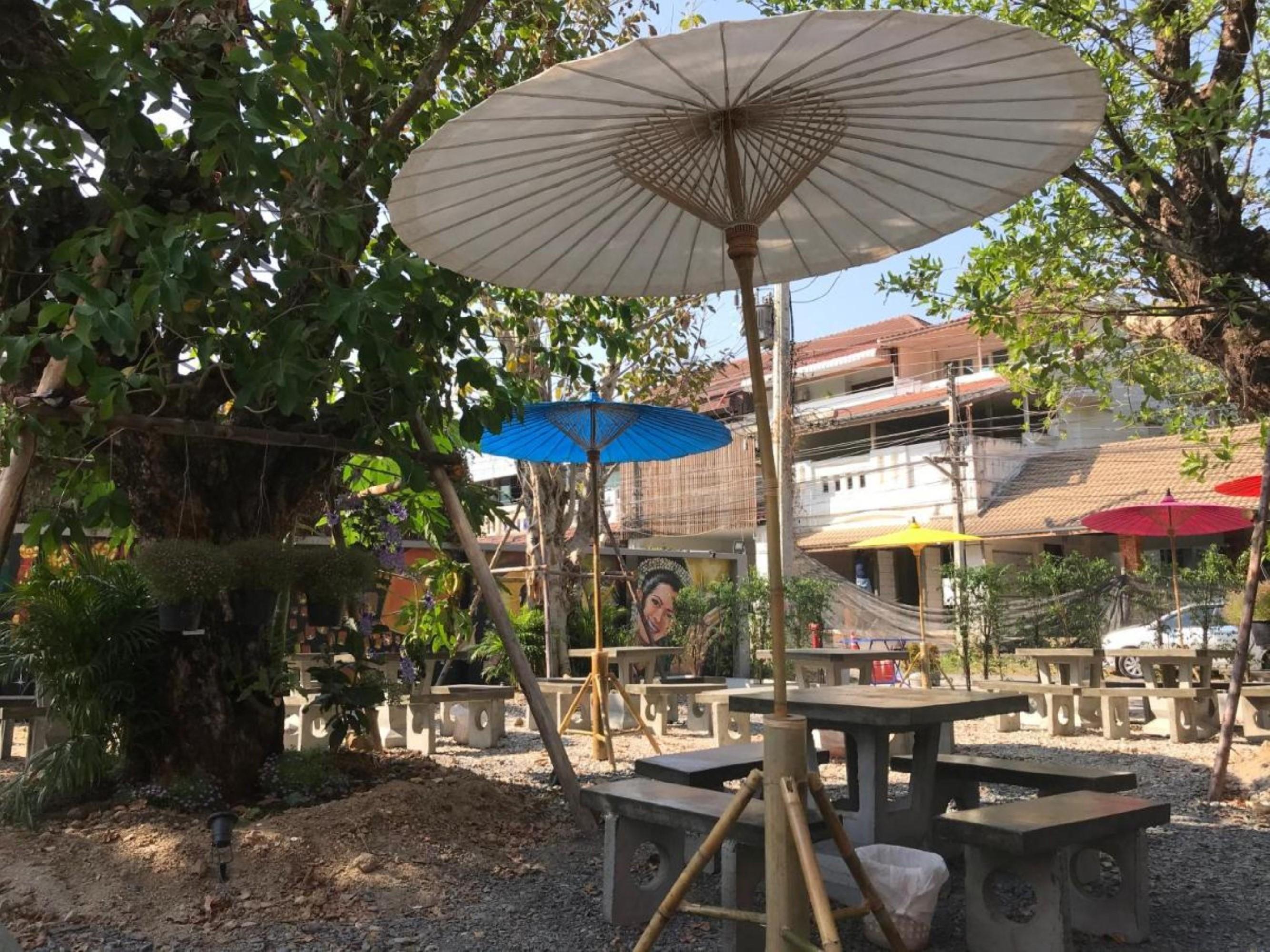 My Loft Hotel Sha Chiang Mai Exteriör bild